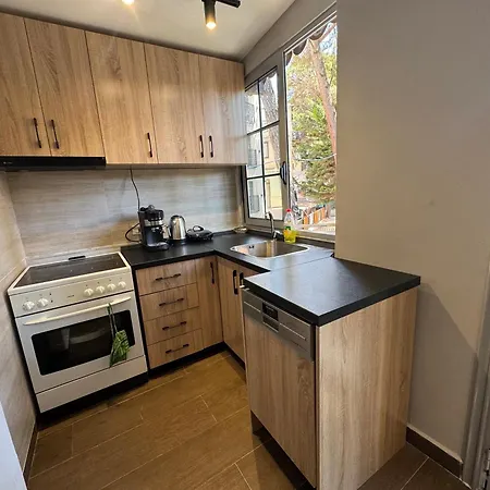 Sunny Hill Apartment Golem (Tirana)